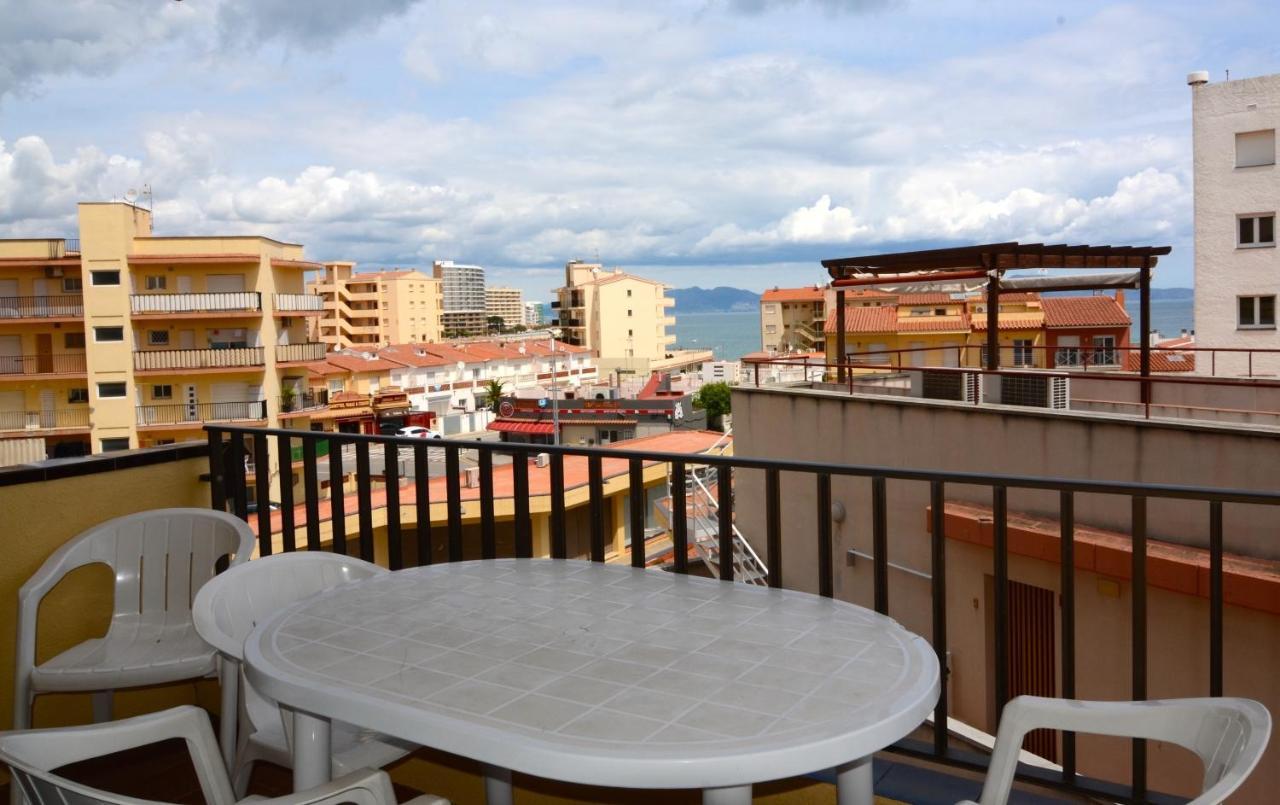 Mar Blau L'Escala Apartman Kültér fotó