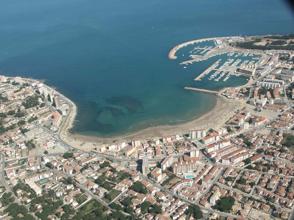 Mar Blau L'Escala Apartman Kültér fotó