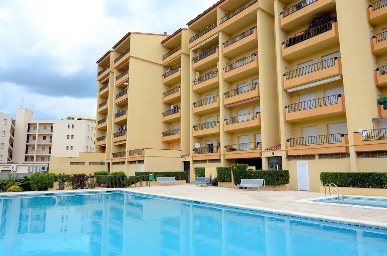 Mar Blau L'Escala Apartman Kültér fotó